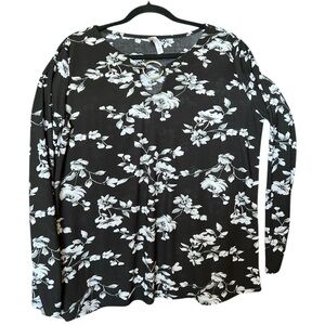 French Twist Large Floral Black and White Long Sleeve Top with ring detail